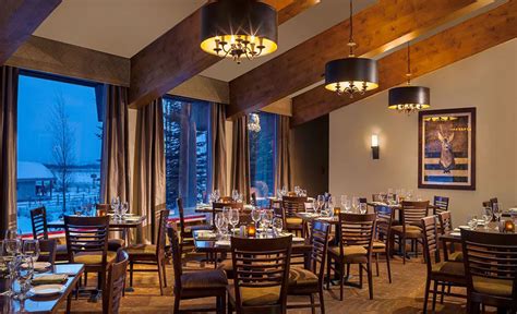 snake river lodge restaurant.